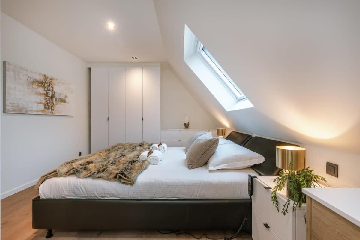 Huswell - Luxurious Apartment With Parking Beernem Zewnętrze zdjęcie