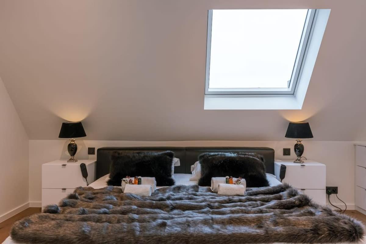Huswell - Luxurious Apartment With Parking Beernem Zewnętrze zdjęcie