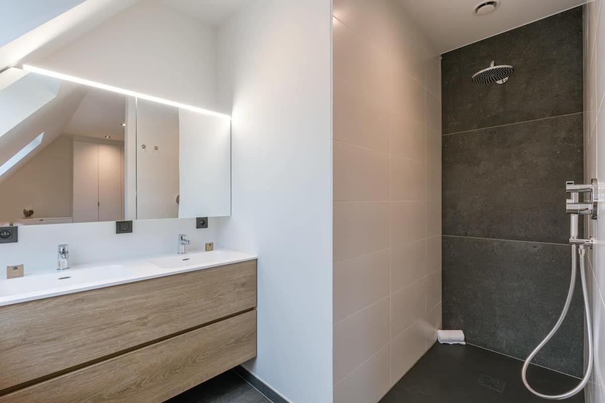 Huswell - Luxurious Apartment With Parking Beernem Zewnętrze zdjęcie