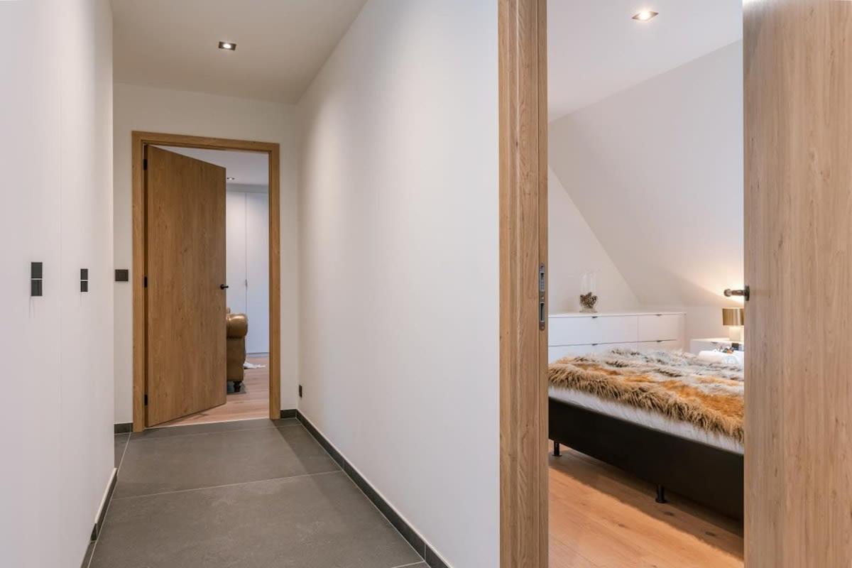 Huswell - Luxurious Apartment With Parking Beernem Zewnętrze zdjęcie